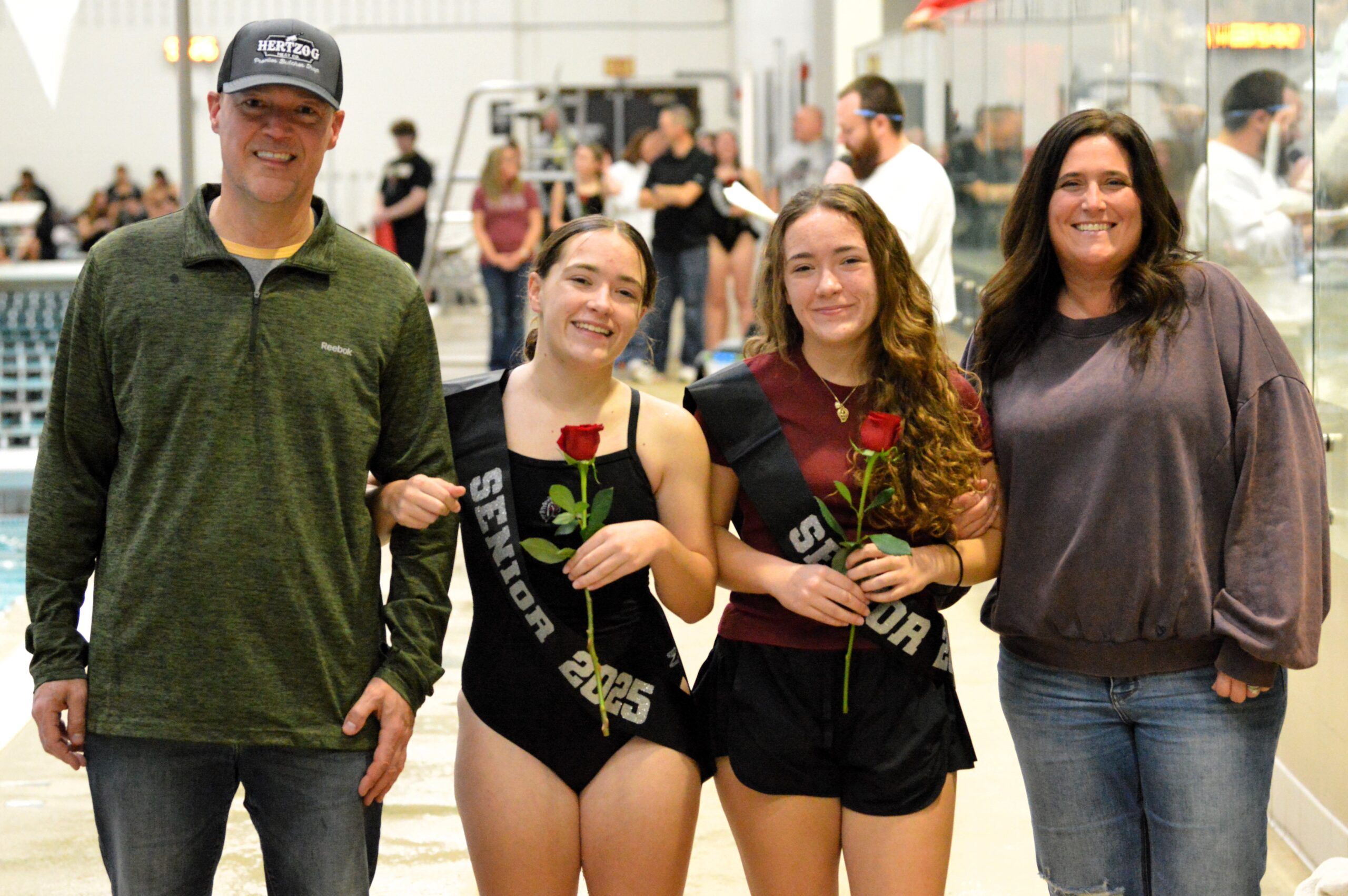 LSN Senior Swimming Night